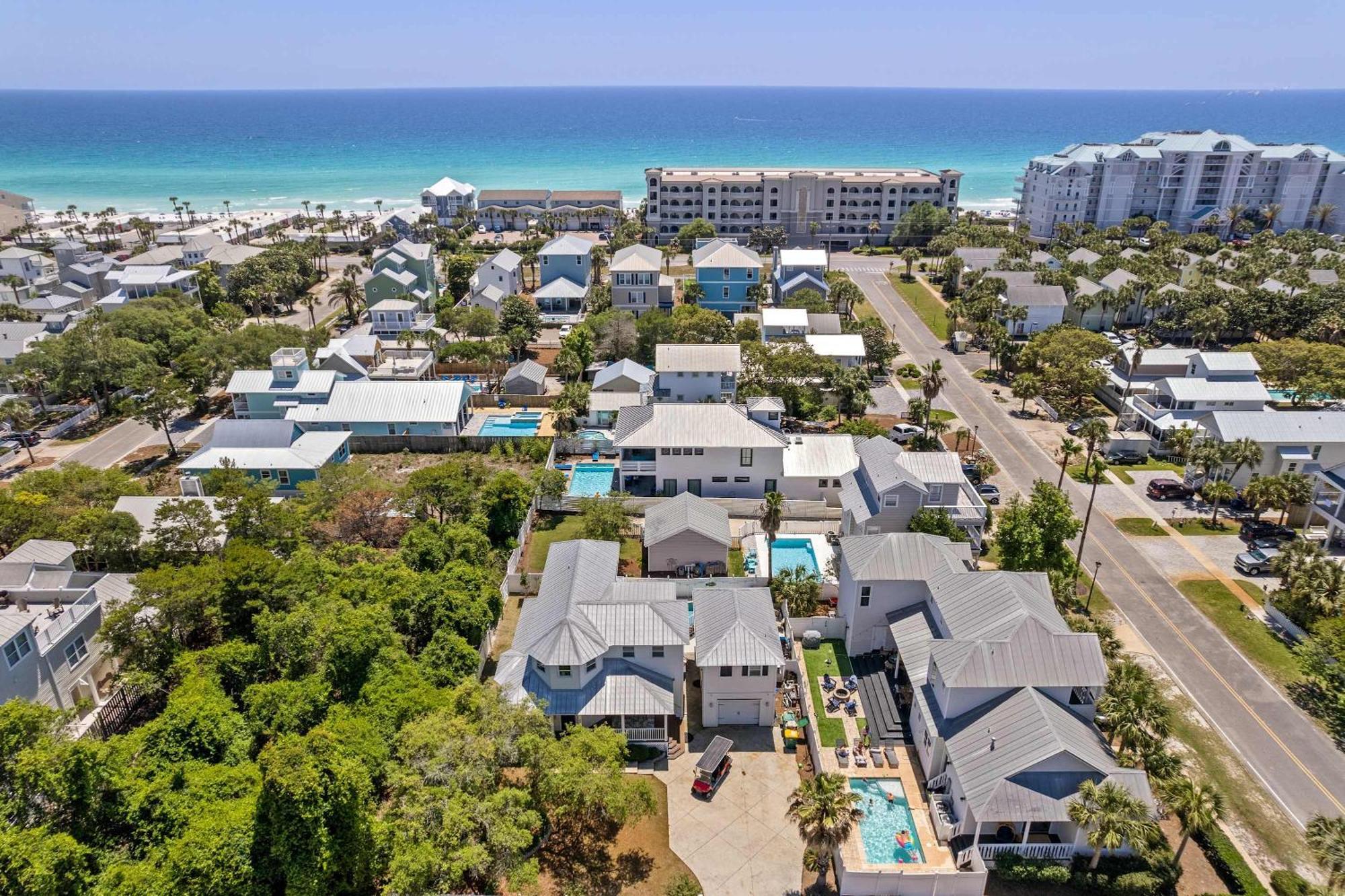 Lighthouse Legends Free Golf Cart Pool Heat Deals Holiday home Destin