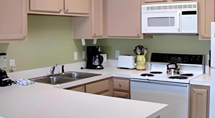 Grand Caribbean By Wyndham Vacation Hotel 2*