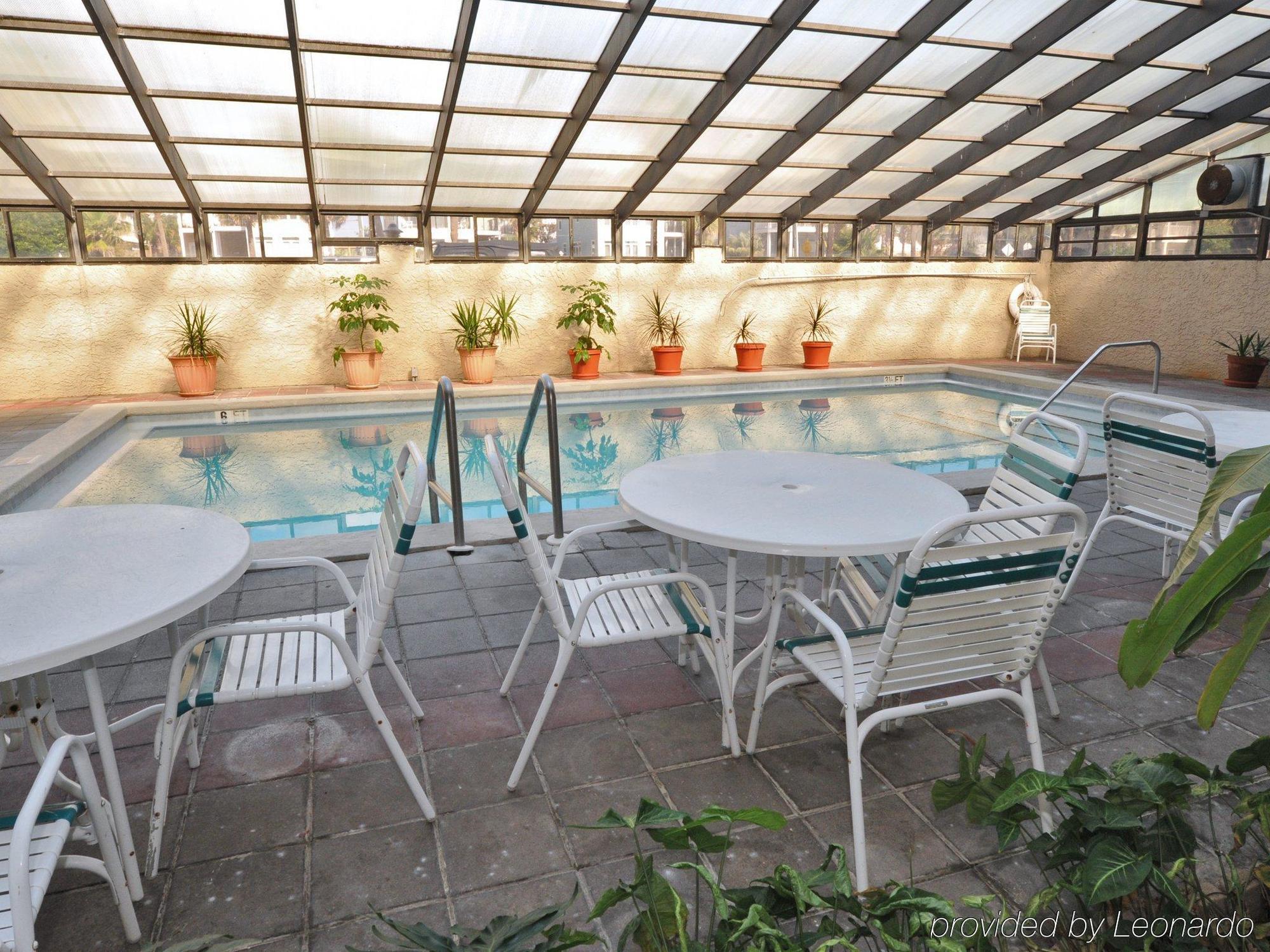 Crystal Sands Apartment