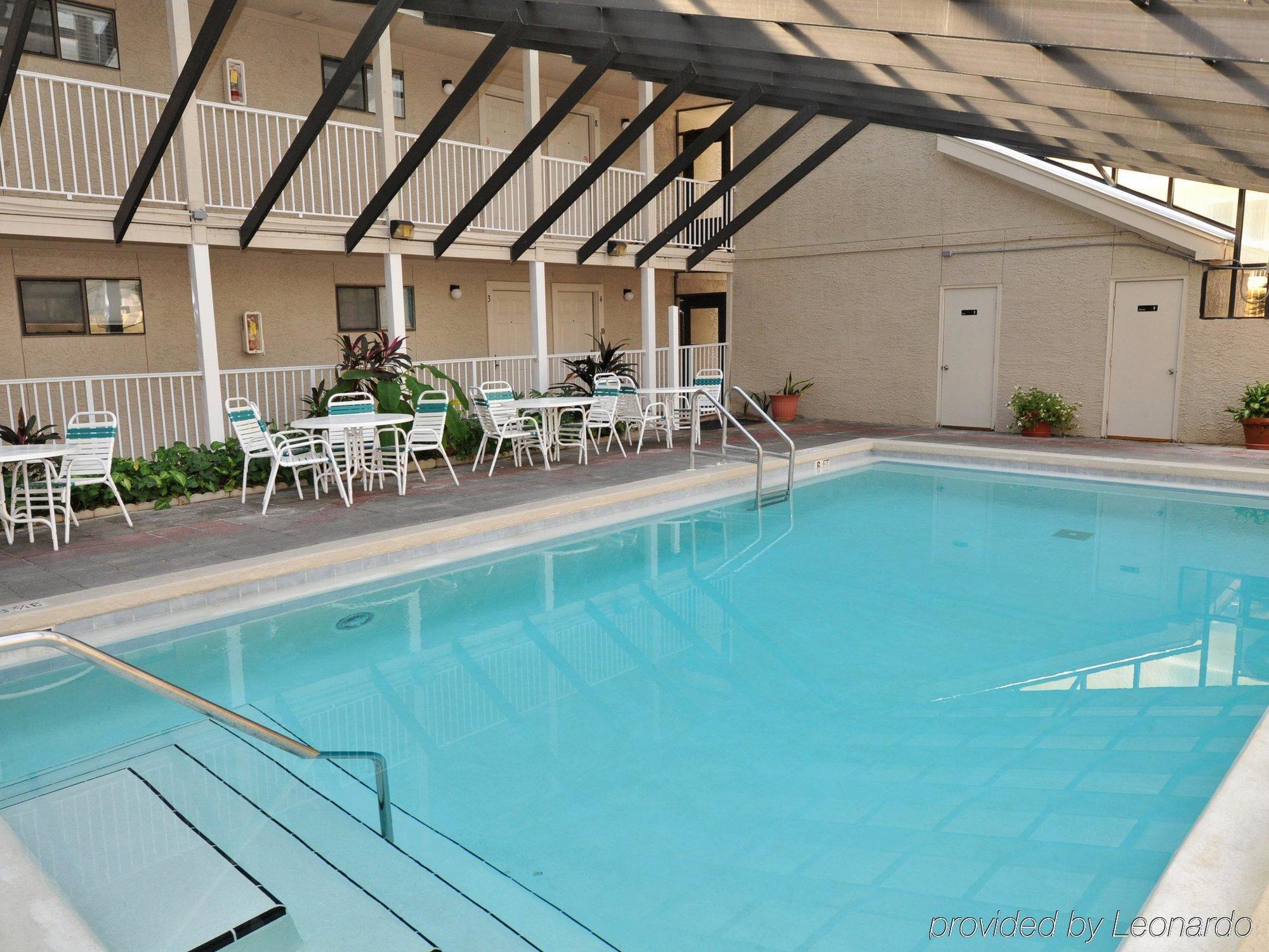 Crystal Sands Apartment