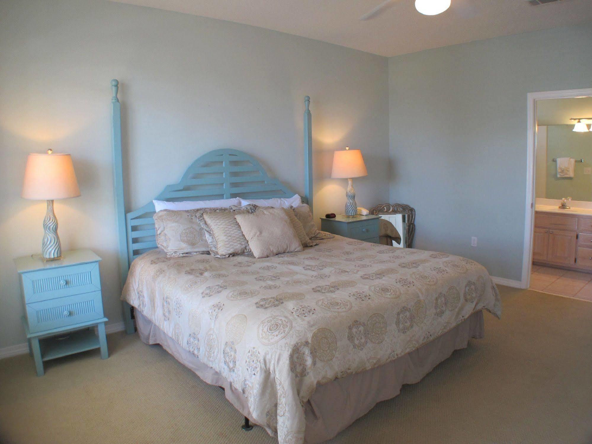 Emerald Shores *