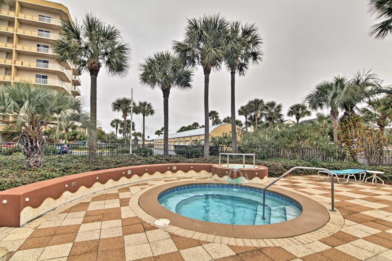 Beachfront With Pool And Harbor View! Apartment